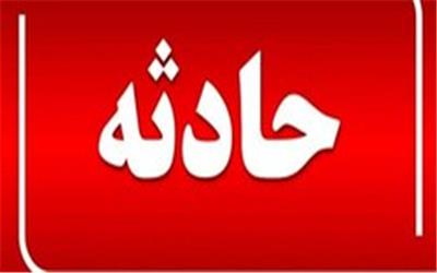 واژگونی تانکر حمل سوخت در جاده پلدختر/ راننده در آتش سوخت